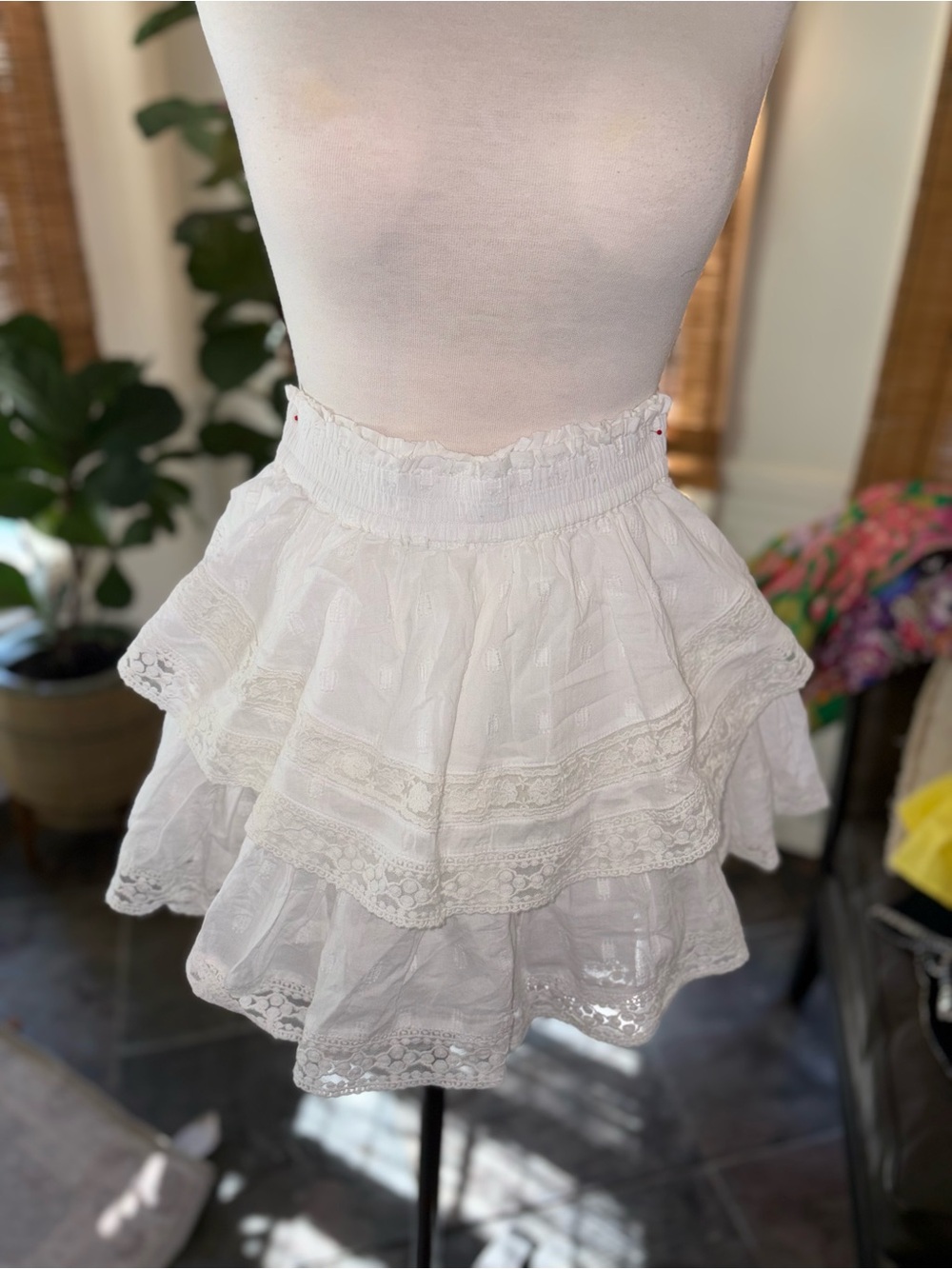 American Eagle Outfitters White Tiered Lace Mini Skirt